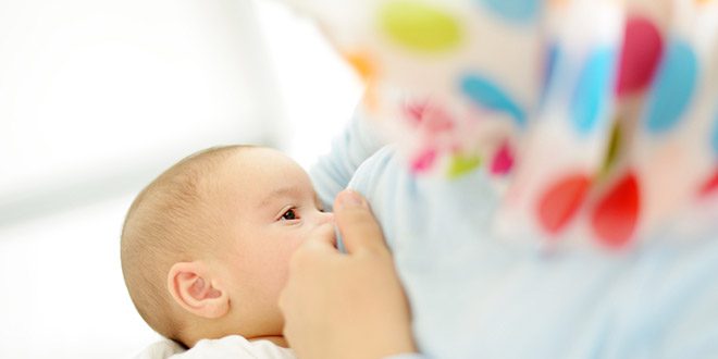 تغذية الطفل في فترة الرضاعة