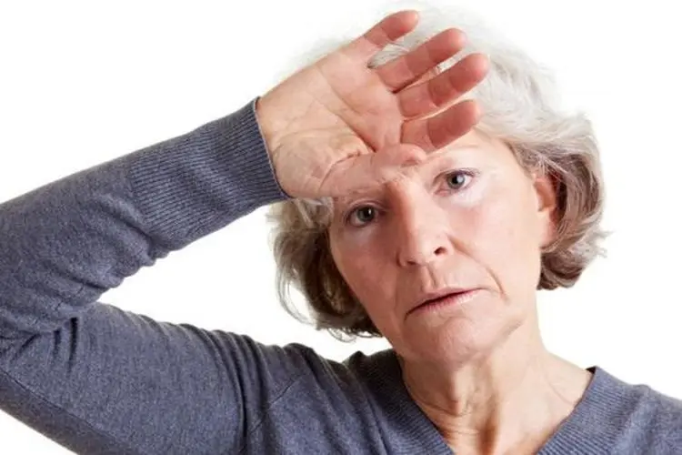 اعراض سن اليأس في الأربعين